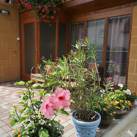 Vcielka Apartment *