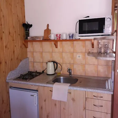 Vcielka Apartment *